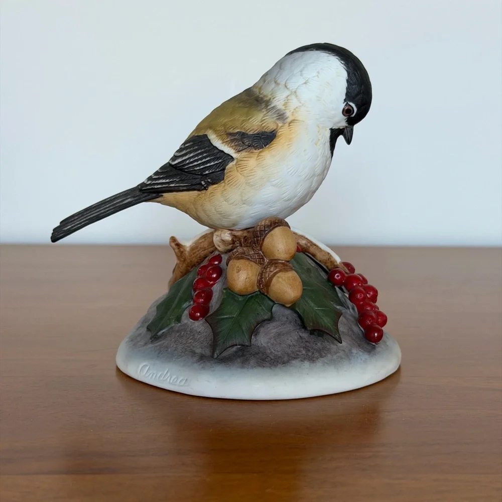 Andrea By Sadek 1994 Limited Edition Chickadee Holly Acorn Bird Figurine286/5000